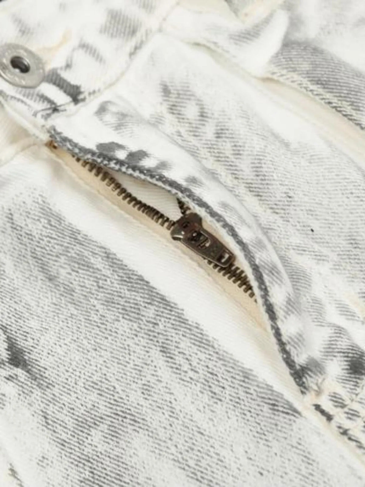 Men's Multi-Pocket Cargo Denim Jeans — product image 9