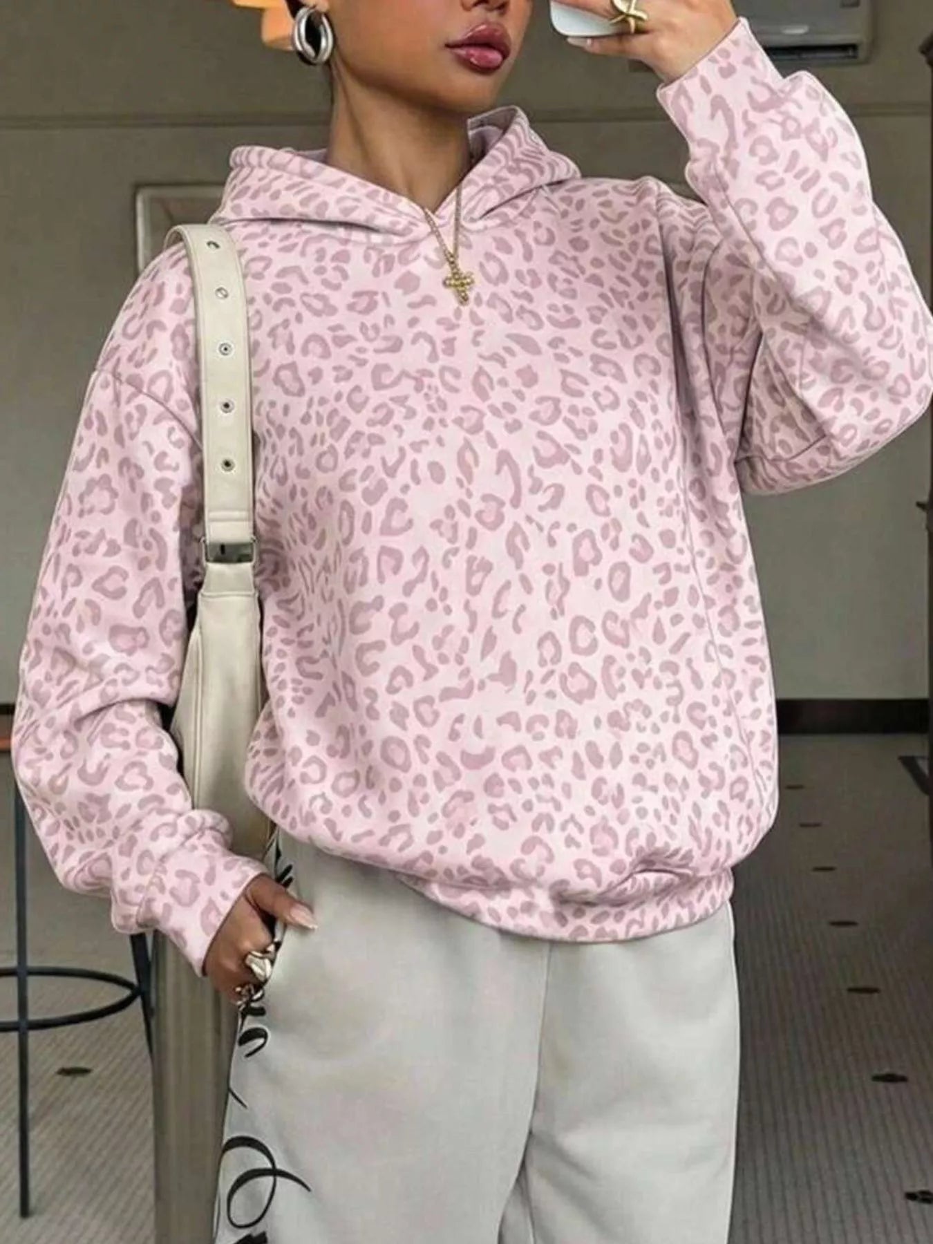 Leopard print dropped shoulder hoodie