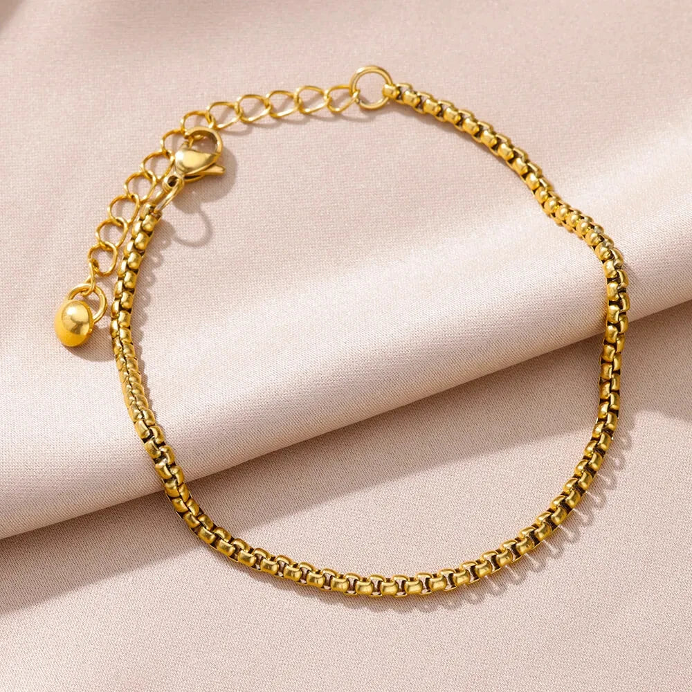 Gold-Tone Pearl and Chain Anklet — product image 17