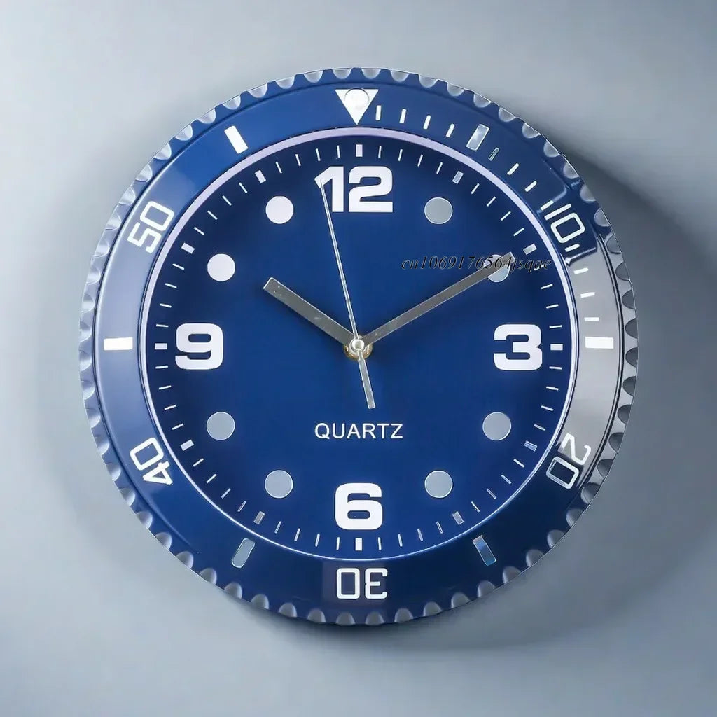 Silent Sweep Quartz Wall Clock — 30 cm Round, Modern