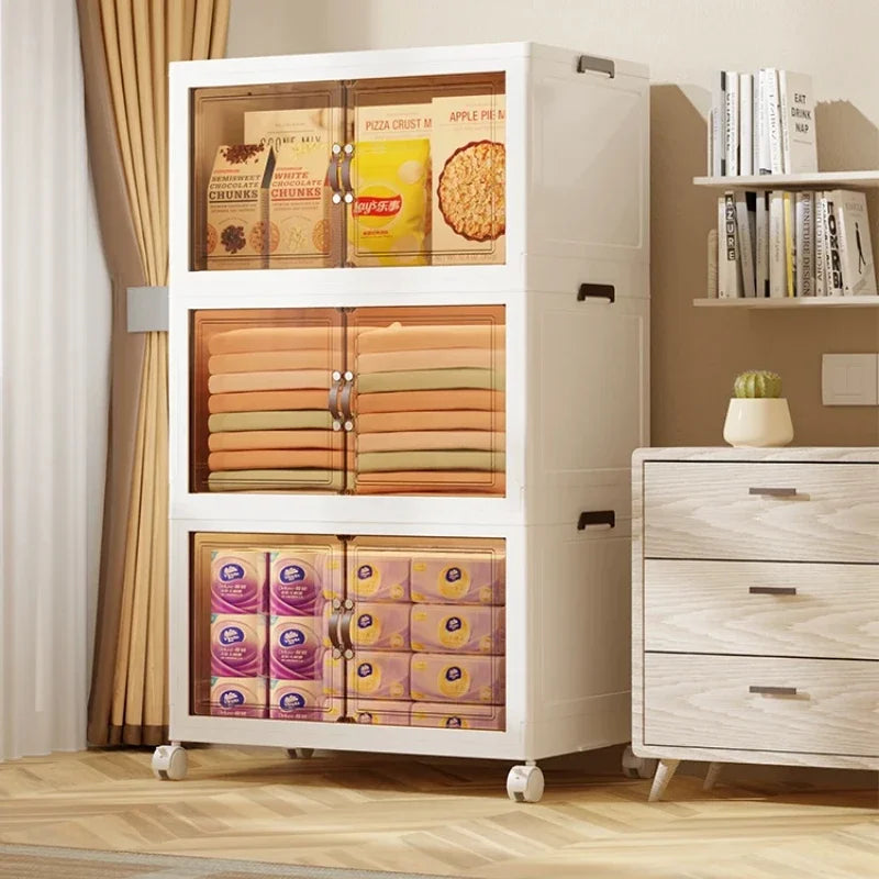Foldable wardrobe storage container on wheels