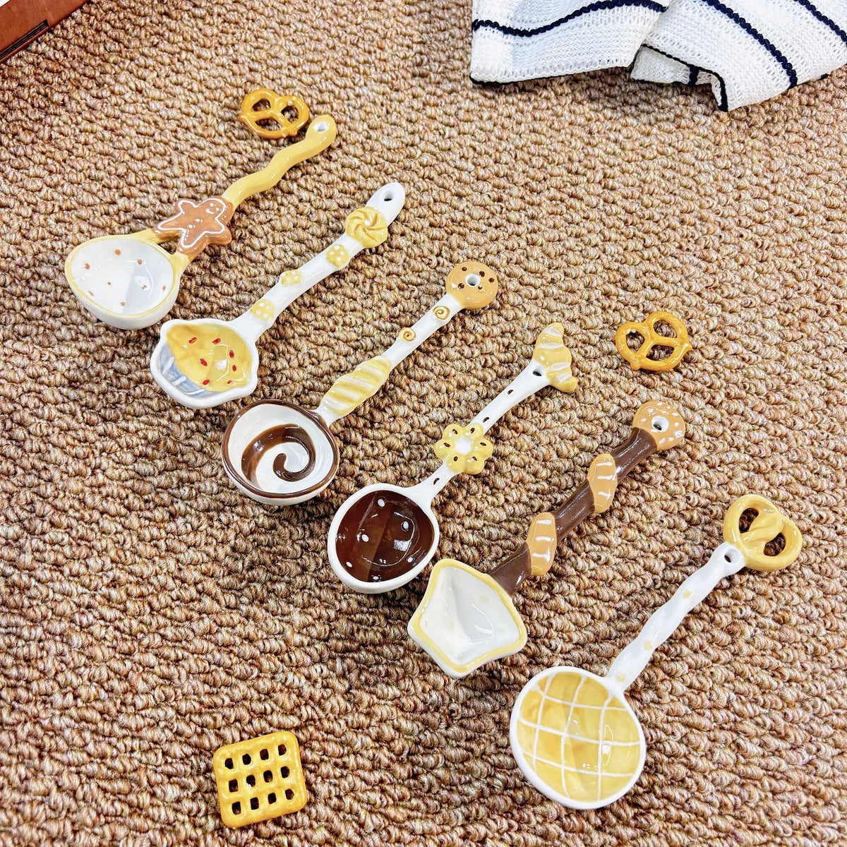 Ceramic Long-Handled Spoon — Bread & Biscuit Design — product image 10