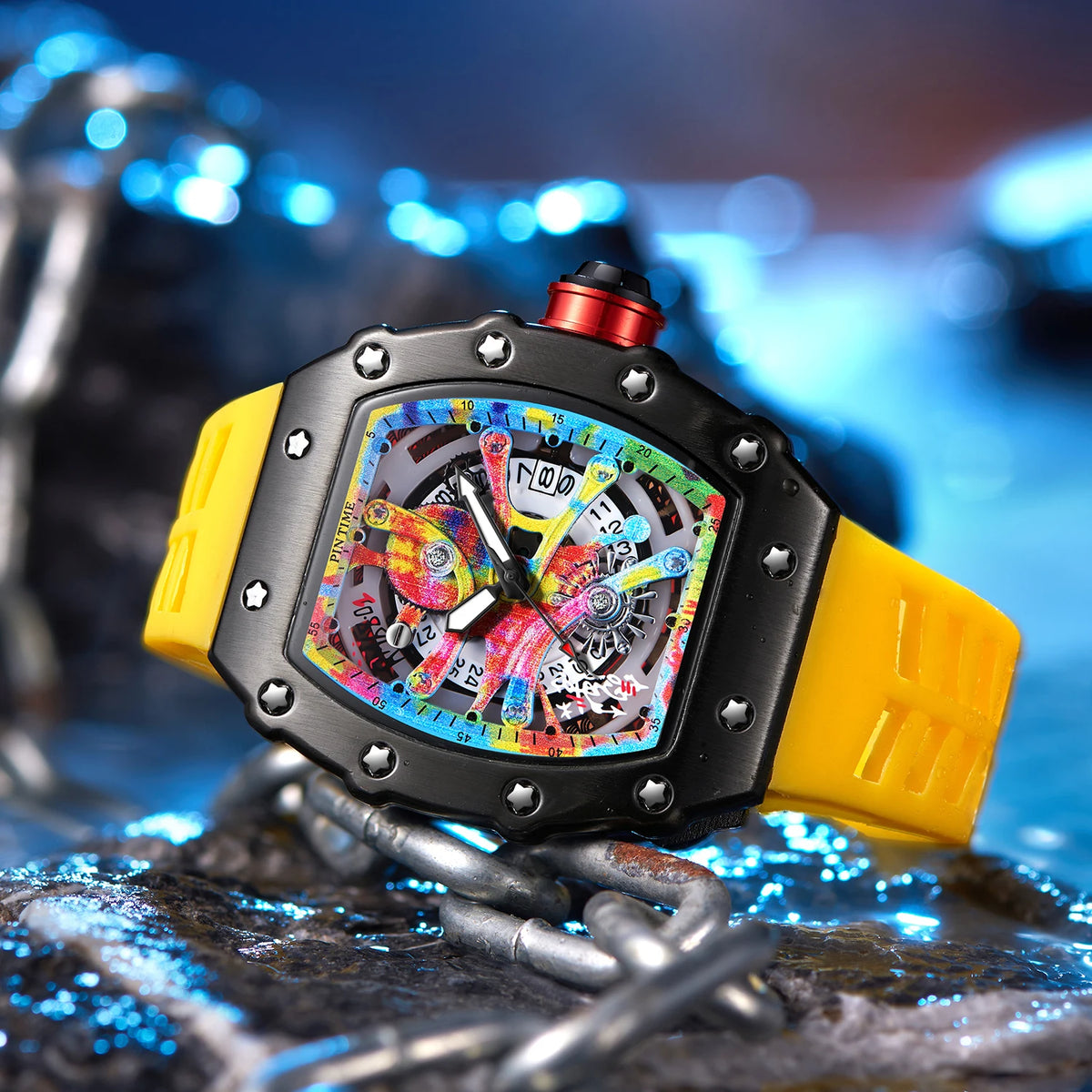 Tonneau multifunction quartz watch with graffiti dial and auto date