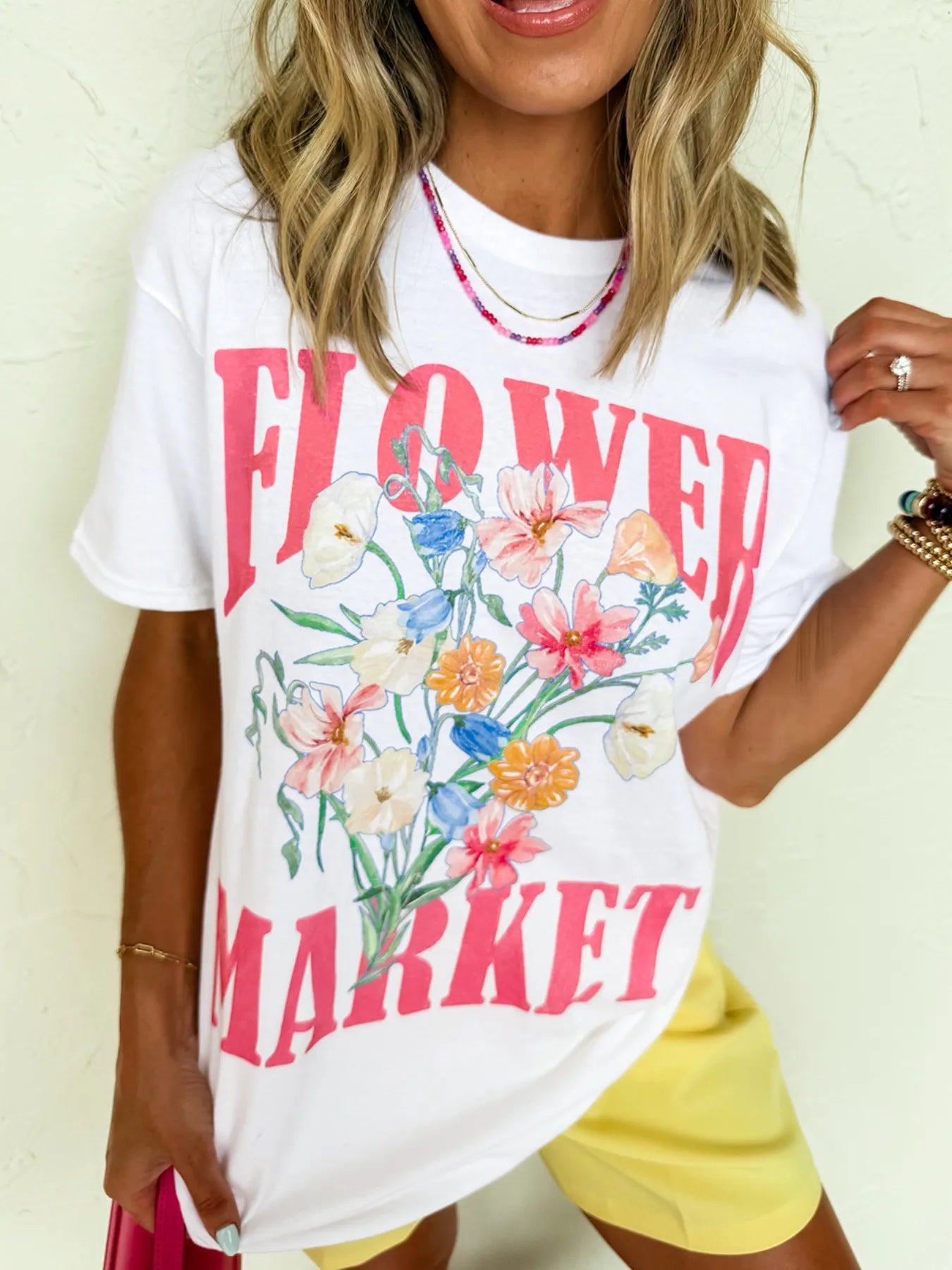 Graphic round neck t-shirt with flower market print